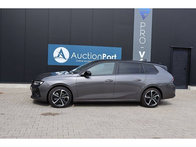 Personenauto opel astra sports tourer benzine 131pk 2025 (marge) - afbeelding 1 van  1