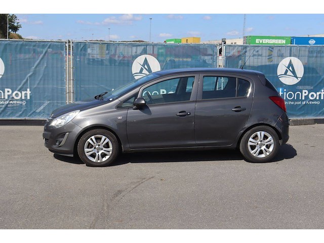 Personenauto opel corsa benzine 100pk 2011 (marge) - afbeelding 1 van  1