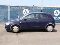 Personenauto opel corsa benzine 60pk 2004 (marge) - afbeelding 1 van  1