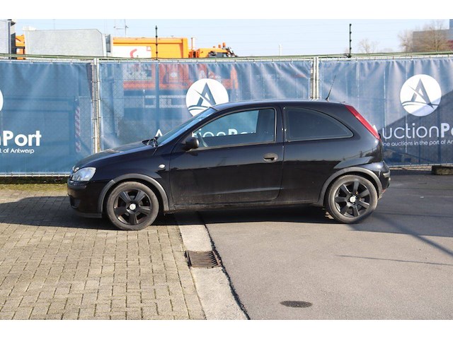 Personenauto opel corsa benzine 60pk 2006 (marge) - afbeelding 1 van  1