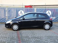 Personenauto opel corsa benzine 60pk 2009 (marge)