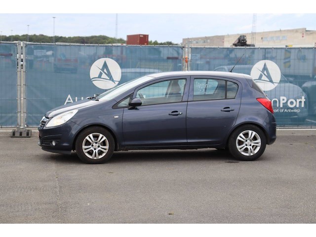 Personenauto opel corsa benzine 60pk 2009 (marge) - afbeelding 1 van  1