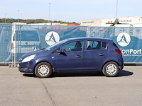 Personenauto opel corsa benzine 60pk 2009 (marge)