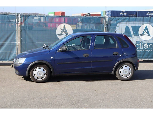 Personenauto opel corsa benzine 65pk 2003 (marge) - afbeelding 1 van  1