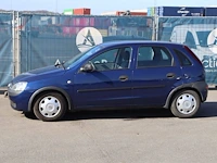 Personenauto opel corsa benzine 65pk 2003 (marge)