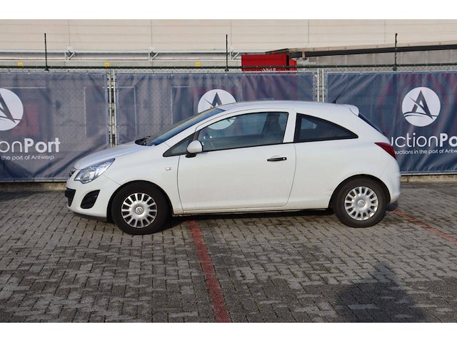 Personenauto opel corsa benzine 65pk 2011 (marge) - afbeelding 1 van  1