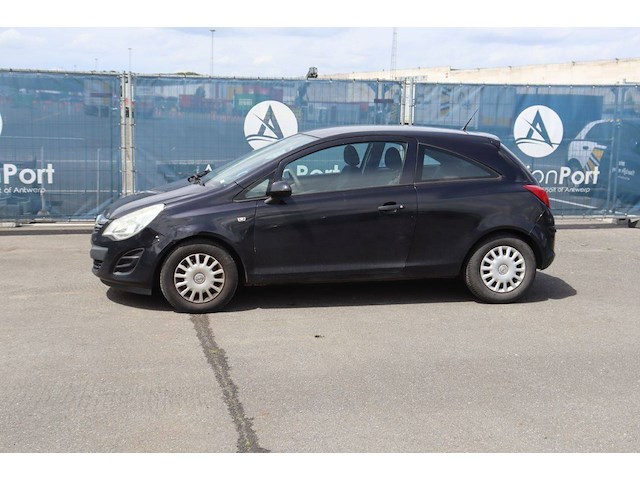 Personenauto opel corsa benzine 65pk 2011 (marge) - afbeelding 1 van  1