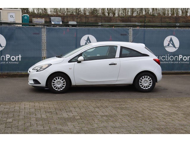 Personenauto opel corsa benzine 70pk 2017 (marge) - afbeelding 1 van  1