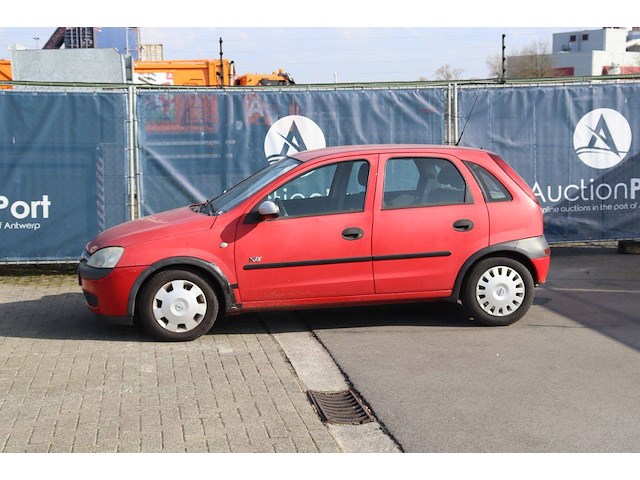 Personenauto opel corsa benzine 80pk 2005 (marge) - afbeelding 1 van  1