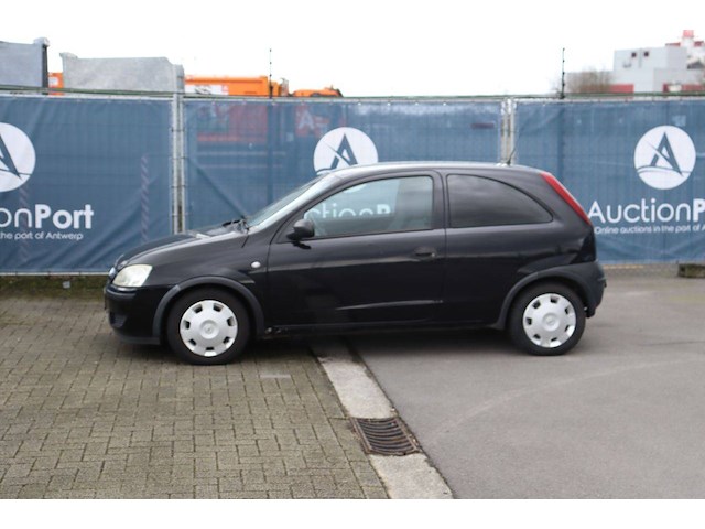 Personenauto opel corsa benzine 80pk 2006 (marge) - afbeelding 1 van  1