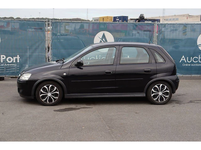 Personenauto opel corsa benzine 80pk 2006 (marge) - afbeelding 1 van  1