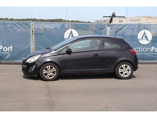 Personenauto opel corsa benzine 85pk 2012 (marge) - afbeelding 1 van  1