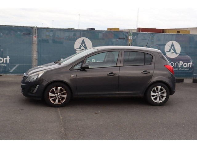 Personenauto opel corsa benzine 85pk 2014 (marge) - afbeelding 1 van  1