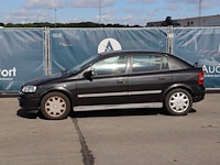Personenauto opel corsa benzine 90pk 2003 (marge) - afbeelding 1 van  1