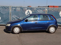 Personenauto opel corsa diesel 70pk 2004 (marge) - afbeelding 1 van  1