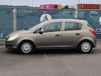 Personenauto opel corsa diesel 95pk 2010 (marge)