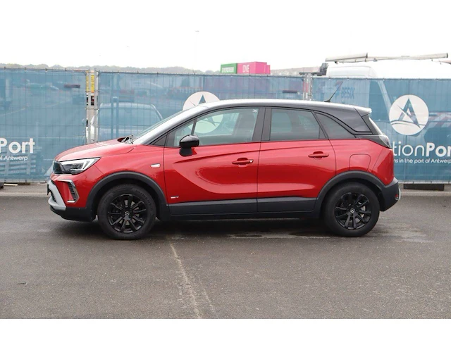 Personenauto opel crossland benzine 110pk 2022 (marge) - afbeelding 1 van  1