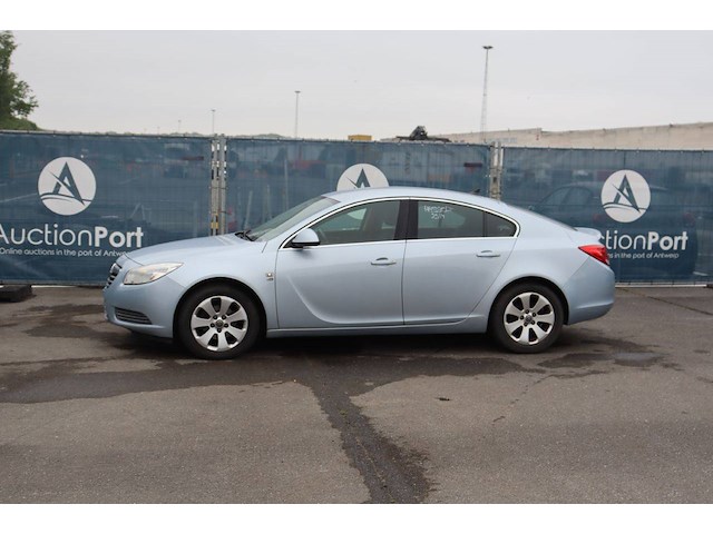 Personenauto opel insignia diesel 110pk 2012 (marge) - afbeelding 1 van  1