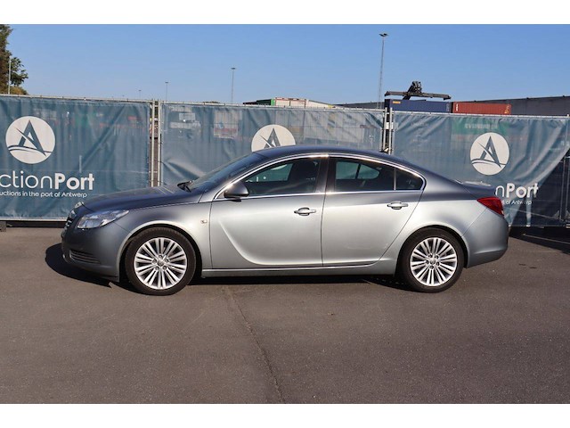 Personenauto opel insignia diesel 130pk 2013 (marge) - afbeelding 1 van  1