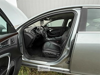 Personenauto opel insignia - afbeelding 2 van  56