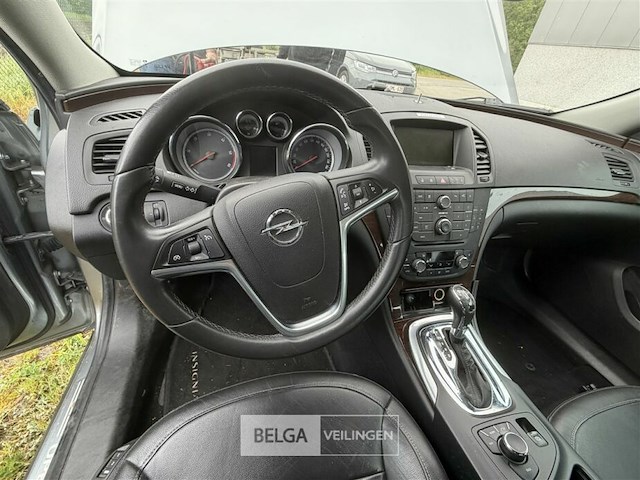 Personenauto opel insignia - afbeelding 7 van  56