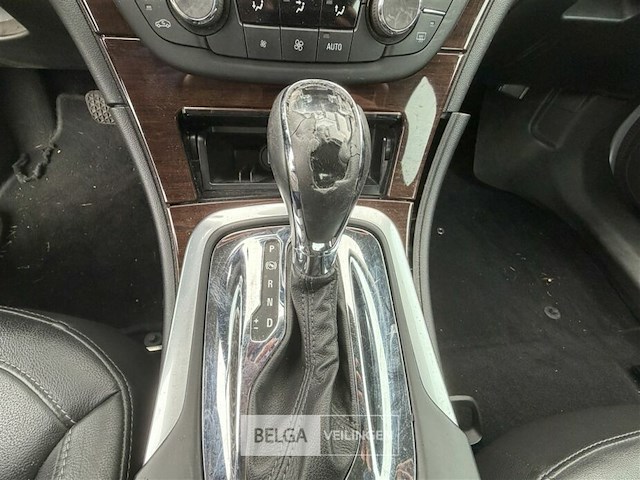 Personenauto opel insignia - afbeelding 11 van  56