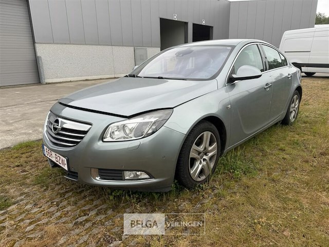 Personenauto opel insignia - afbeelding 1 van  56