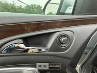 Personenauto opel insignia - afbeelding 15 van  56