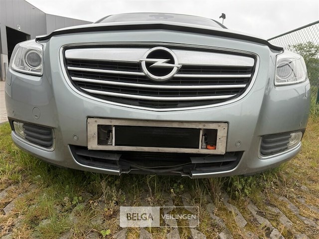 Personenauto opel insignia - afbeelding 52 van  56