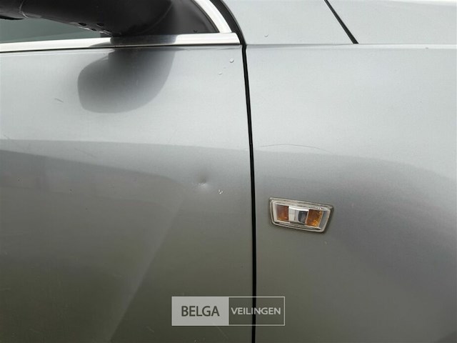 Personenauto opel insignia - afbeelding 45 van  56