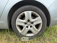 Personenauto opel insignia - afbeelding 54 van  56