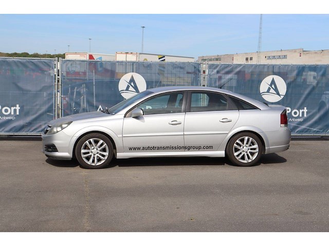 Personenauto opel vectra diesel 100pk 2006 (marge) - afbeelding 1 van  1