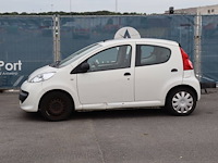 Personenauto peugeot 107 benzine 68pk 2008 (marge) - afbeelding 1 van  1