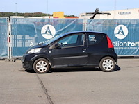 Personenauto peugeot 107 benzine 68pk 2011 (marge) - afbeelding 1 van  1
