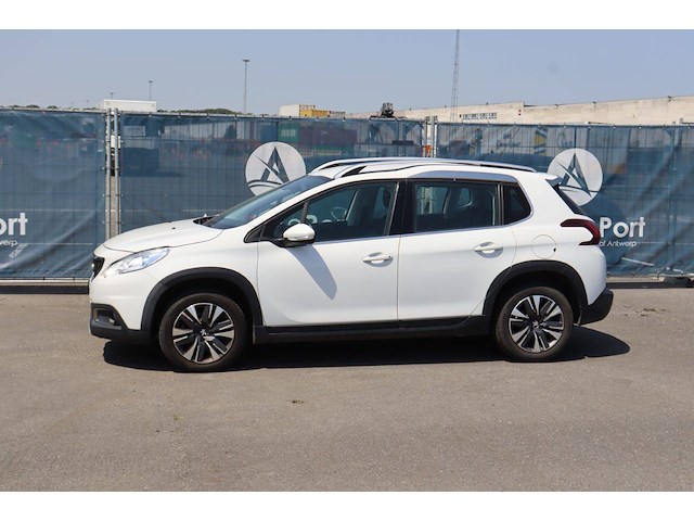 Personenauto peugeot 2008 benzine 110pk 2017 (marge) - afbeelding 1 van  1