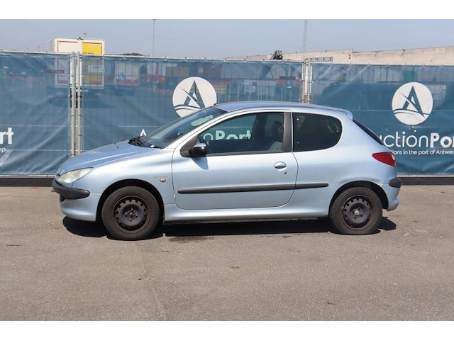 Personenauto peugeot 206 benzine 107pk 2003 (marge) - afbeelding 1 van  1