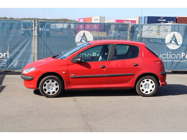 Personenauto peugeot 206 benzine 110pk 2004 (marge) - afbeelding 1 van  1