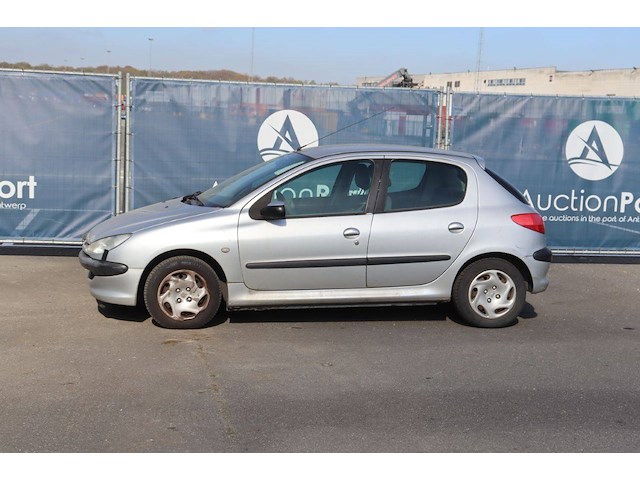 Personenauto peugeot 206 benzine 60pk 2004 (marge) - afbeelding 1 van  1