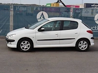 Personenauto peugeot 206 benzine 75pk 2008 (marge)