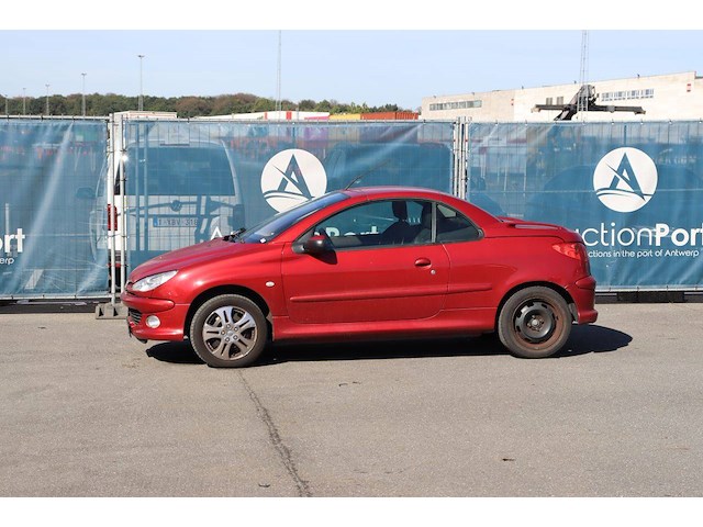 Personenauto peugeot 206 cc benzine 110pk 2004 (marge) - afbeelding 1 van  1