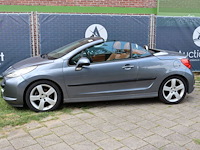 Personenauto peugeot 207 benzine 150pk 2008