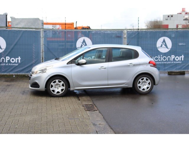 Personenauto peugeot 208 benzine 82pk 2016 (marge) - afbeelding 1 van  1