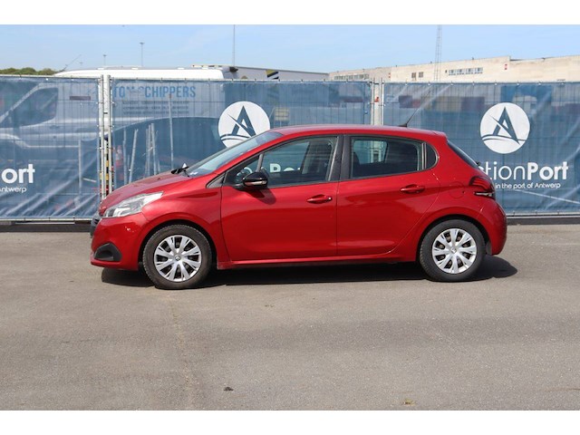 Personenauto peugeot 208 benzine 82pk 2017 (marge) - afbeelding 1 van  1