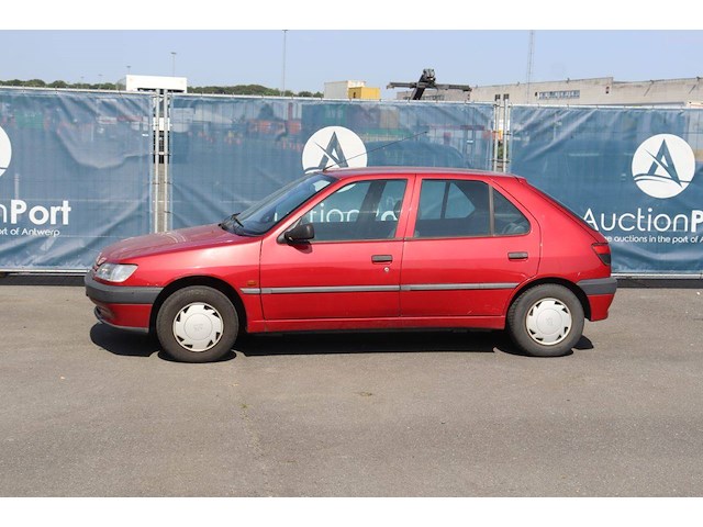 Personenauto peugeot 306 benzine 120pk 1996 (marge) - afbeelding 1 van  1
