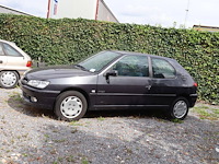 Personenauto peugeot 306 benzine (marge) - afbeelding 1 van  1