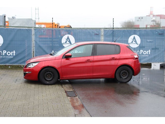 Personenauto peugeot 308 benzine 110pk 2018 (marge) - afbeelding 1 van  1