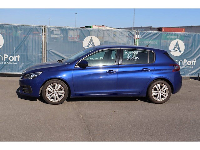 Personenauto peugeot 308 benzine 110pk 2018 (marge) - afbeelding 1 van  1