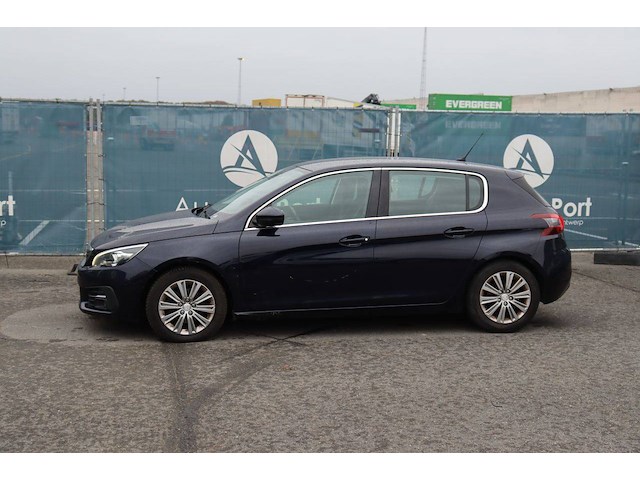 Personenauto peugeot 308 benzine 130pk 2018 (marge) - afbeelding 1 van  1