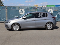 Personenauto peugeot 308 diesel 102pk 2019 (marge)