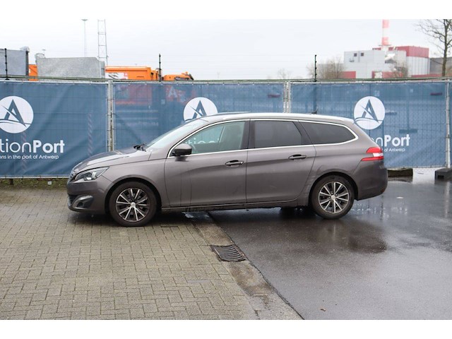 Personenauto peugeot 308 diesel 116pk 2014 (marge) - afbeelding 1 van  1